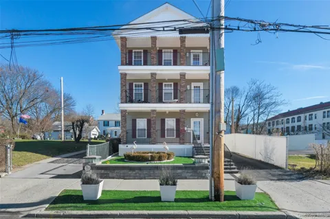 75 Albany Street #3