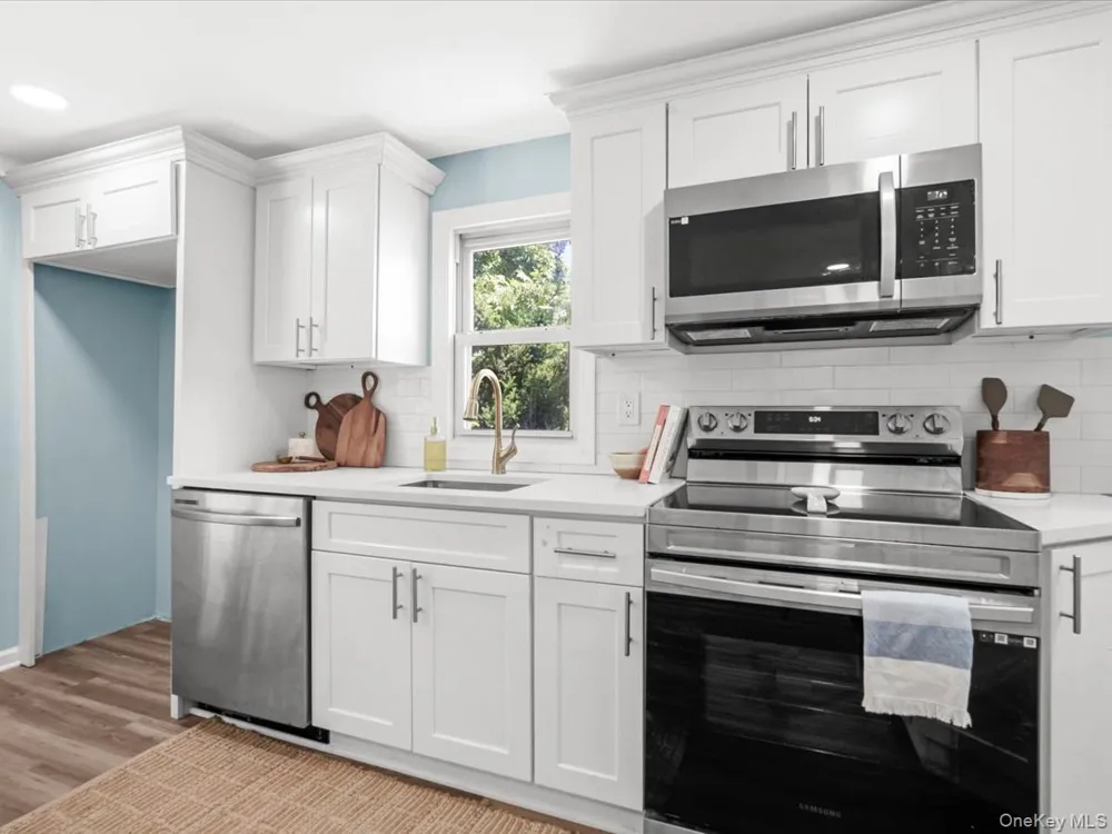 53 Nautilus Drive Rocky Point, NY 11778
