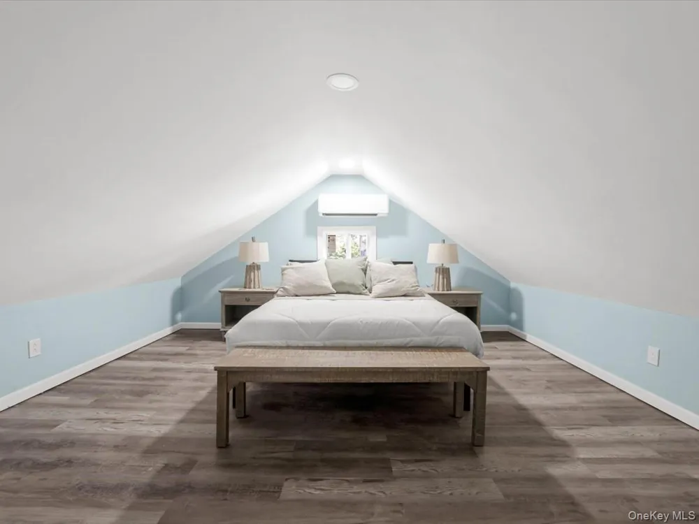 53 Nautilus Drive Rocky Point, NY 11778