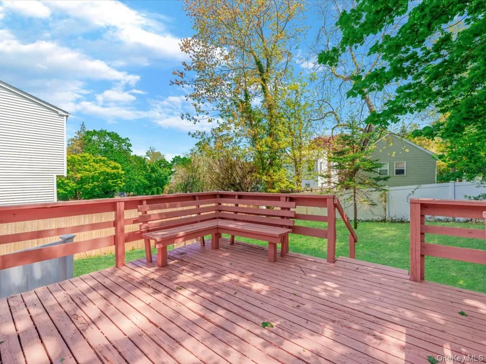 53 Nautilus Drive Rocky Point, NY 11778