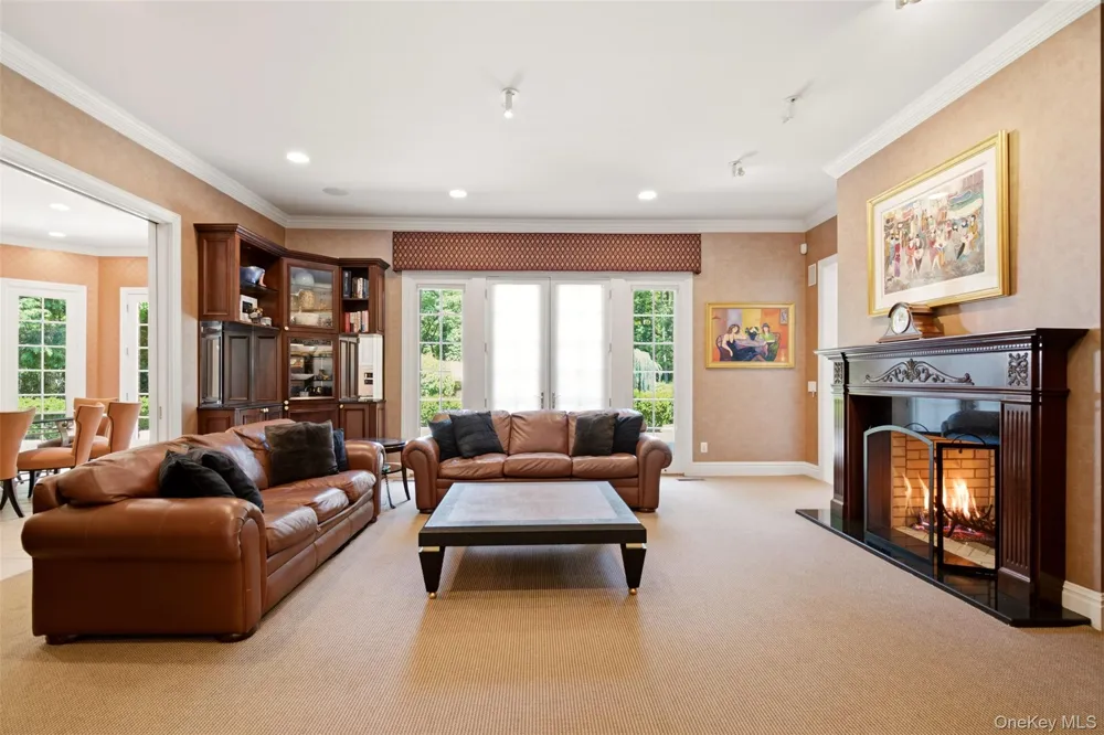 7 Fairway Court Upper Brookville, NY 11771