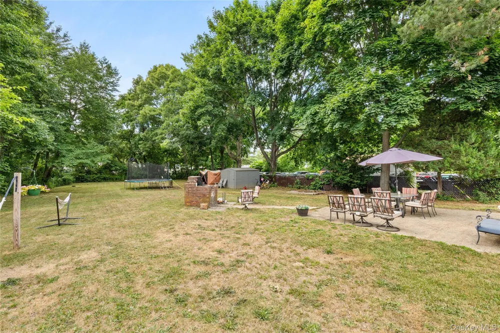 1632 Thompson Drive Bay Shore, NY 11706