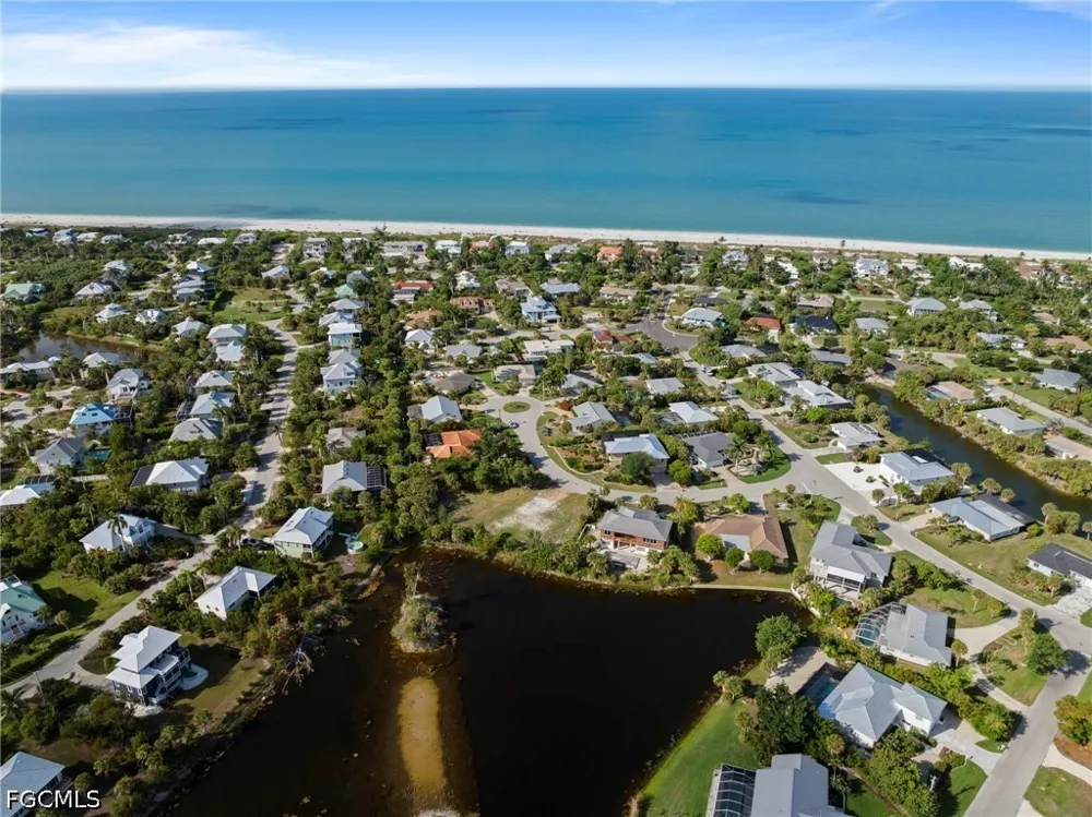 Chert Court Sanibel, FL 33957