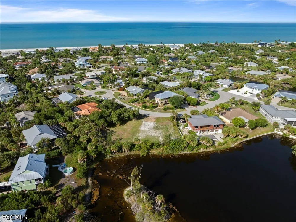 Chert Court Sanibel, FL 33957