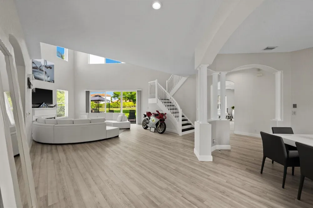 1215 Creekside Drive Wellington, FL 33414