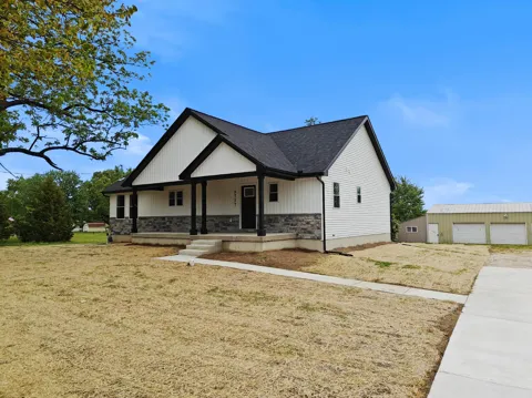 2717 Kerlikowske Road