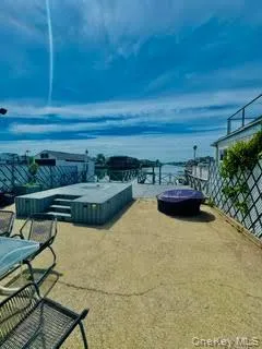 9404 157th Avenue Howard Beach, NY 11414