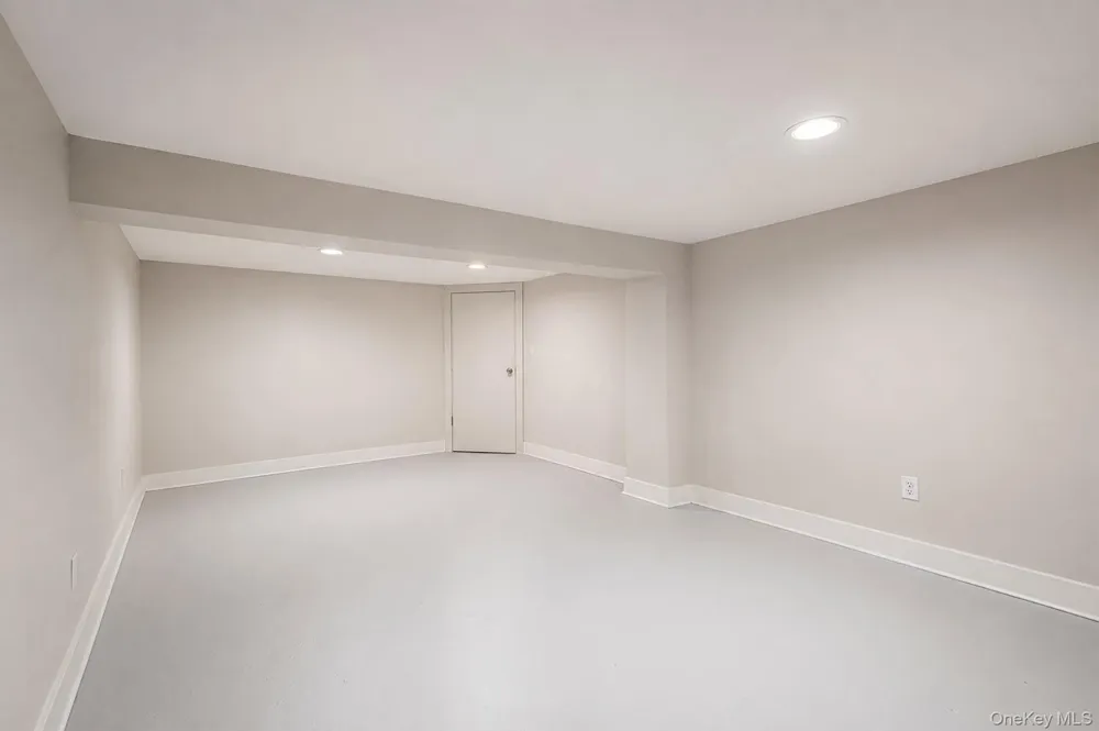 15 Edwin Avenue Patchogue, NY 11772