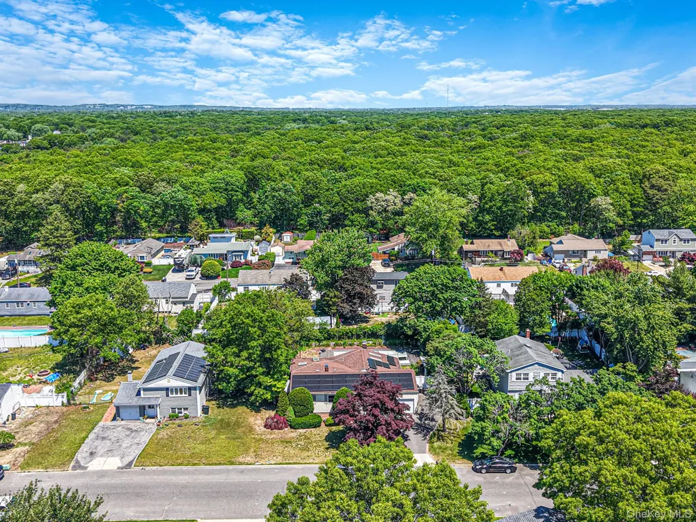 15 Edwin Avenue Patchogue, NY 11772