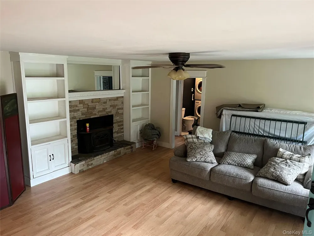 4 Conservation Circus Ridge, NY 11961