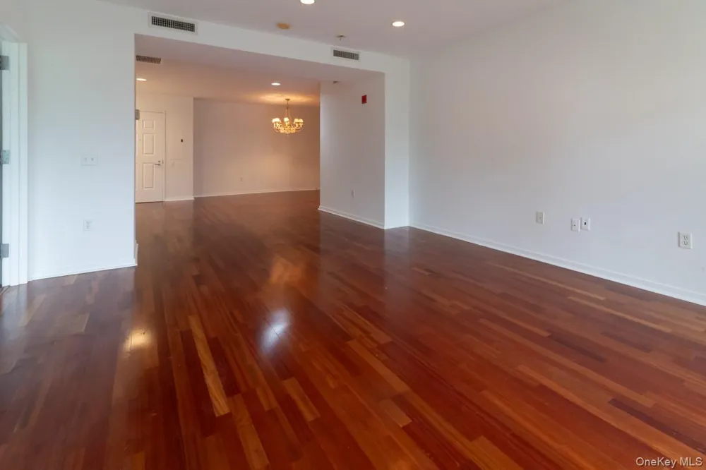 100 Harbor View Drive #251 Port Washington, NY 11050