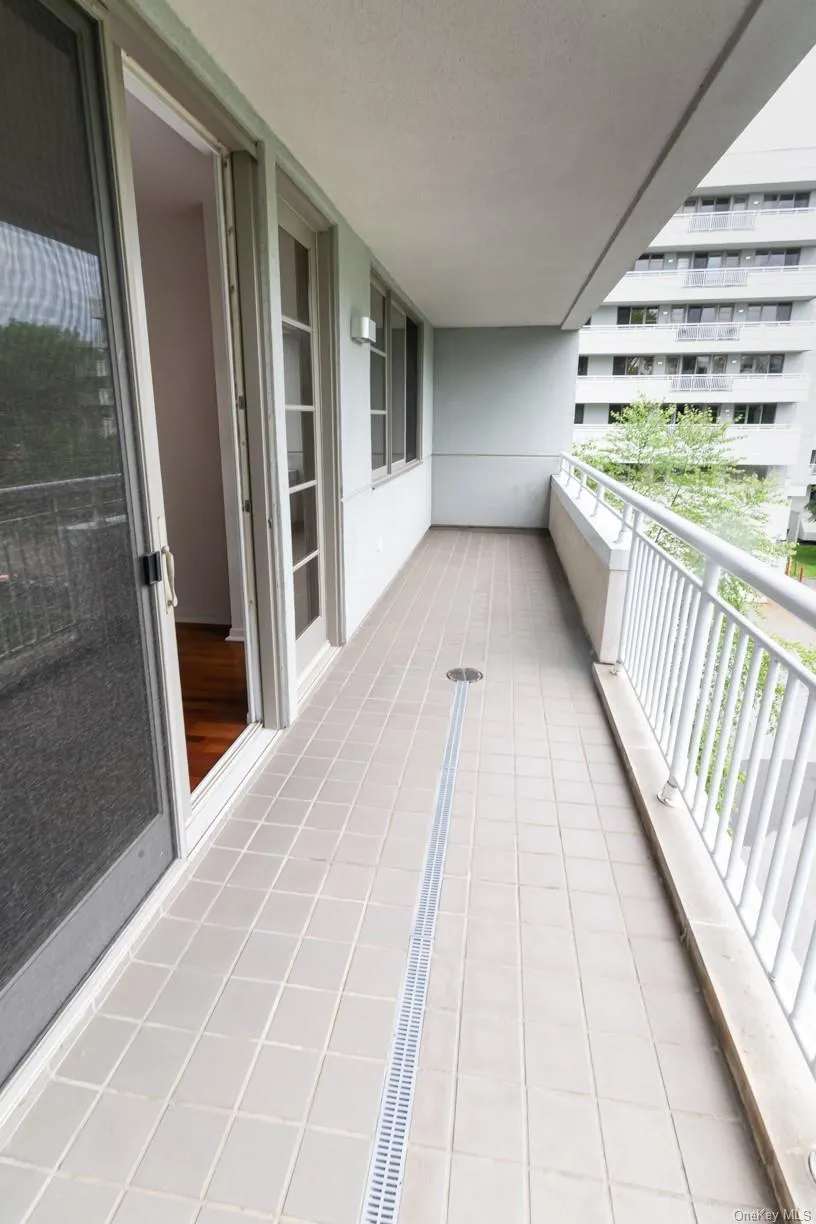 100 Harbor View Drive #251 Port Washington, NY 11050