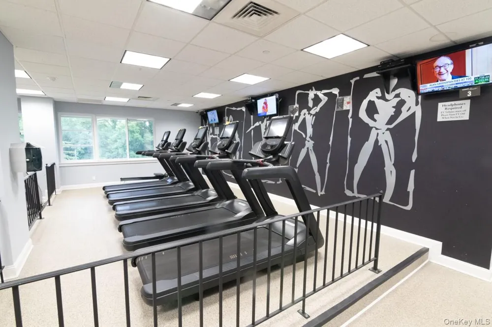 100 Harbor View Drive #251 Port Washington, NY 11050