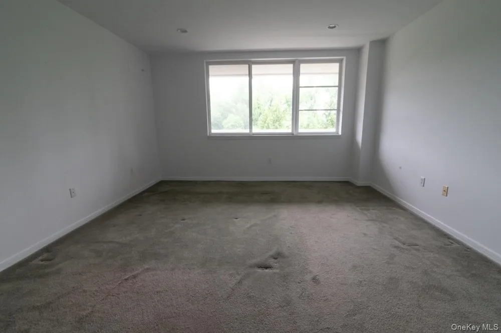 100 Harbor View Drive #251 Port Washington, NY 11050