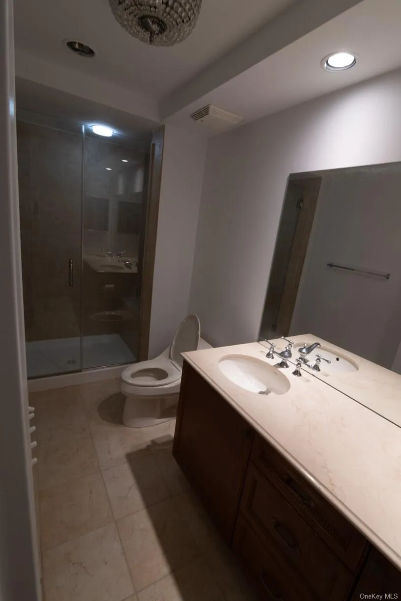 100 Harbor View Drive #251 Port Washington, NY 11050
