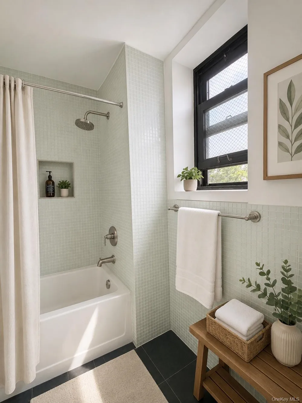 60-70 Woodhaven Boulevard #4I Elmhurst, NY 11373