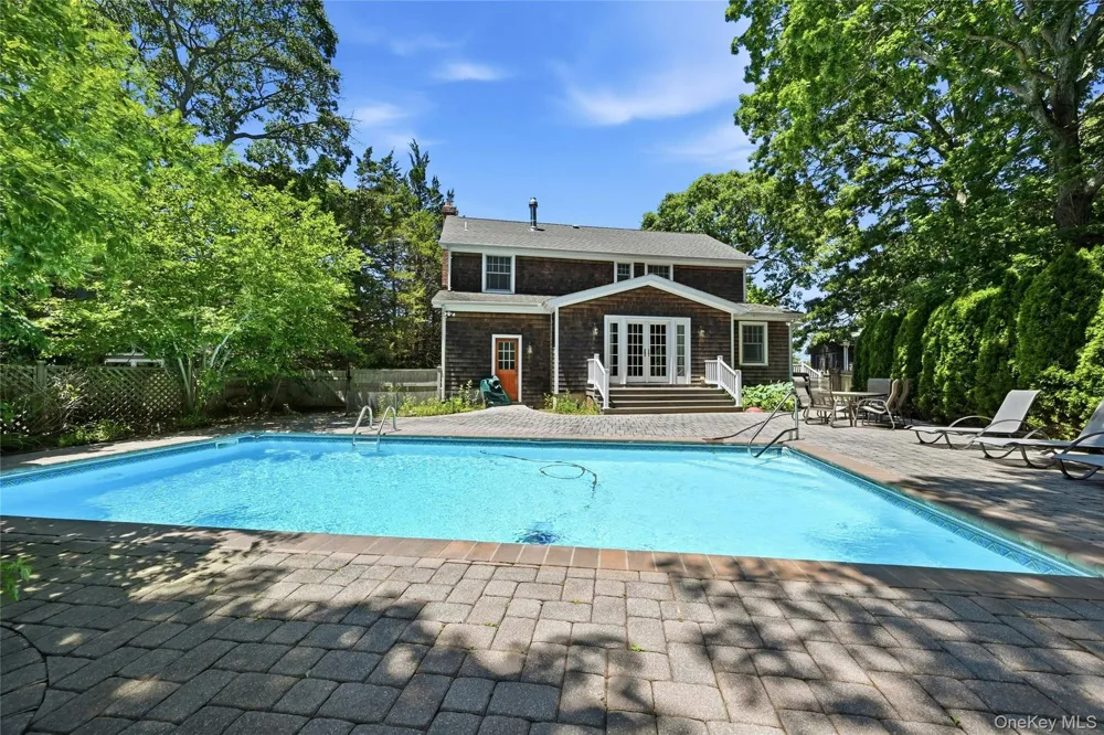 1195 Goose Creek Lane Southold, NY 11971