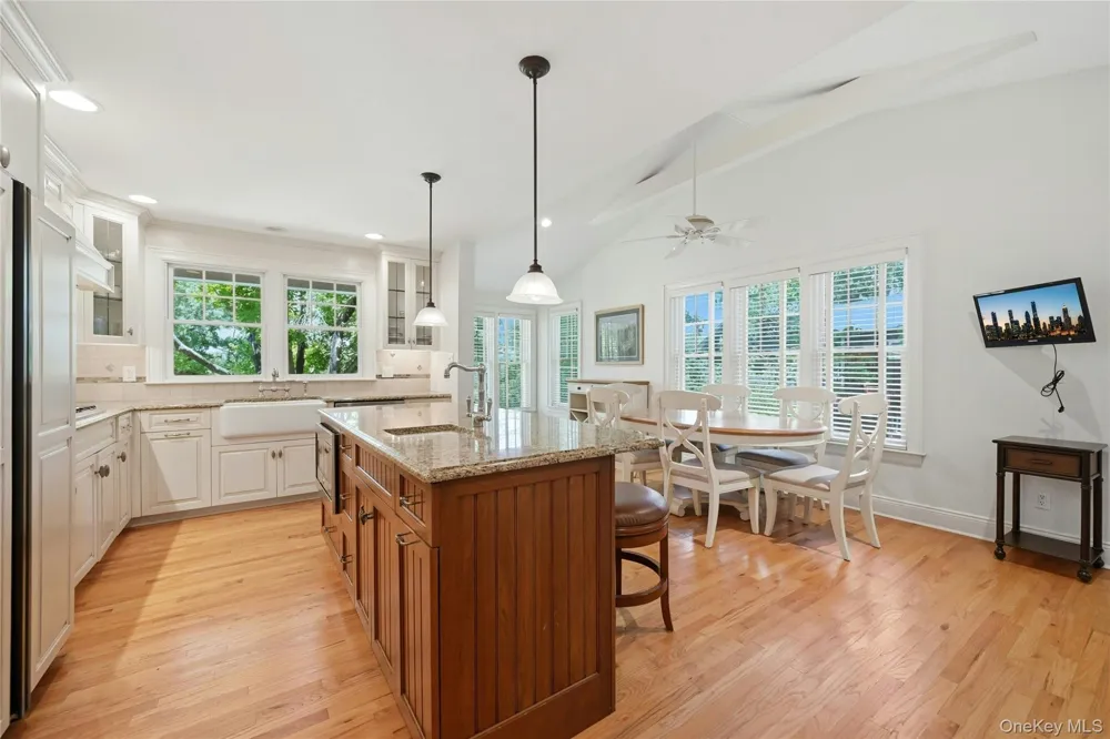 1195 Goose Creek Lane Southold, NY 11971
