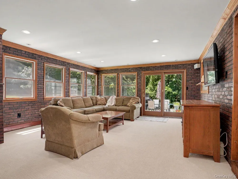 11 Leona Drive Brewster, NY 10509