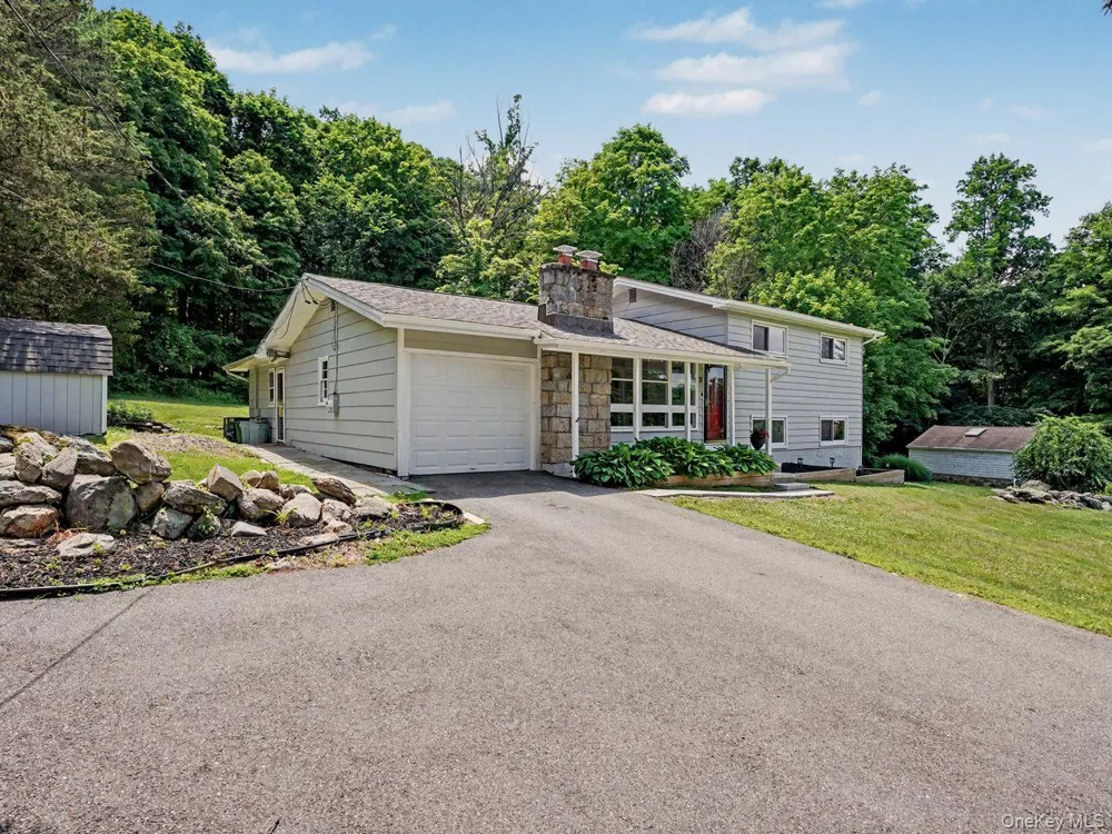 11 Leona Drive Brewster, NY 10509