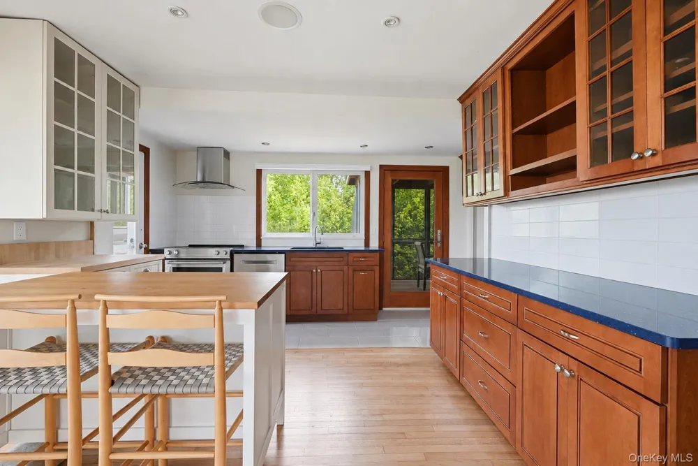 57 Moon Avenue Flanders, NY 11901