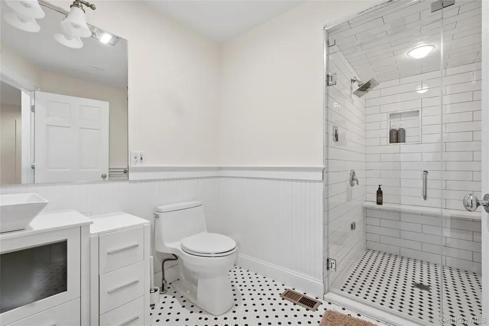 57 Moon Avenue Flanders, NY 11901