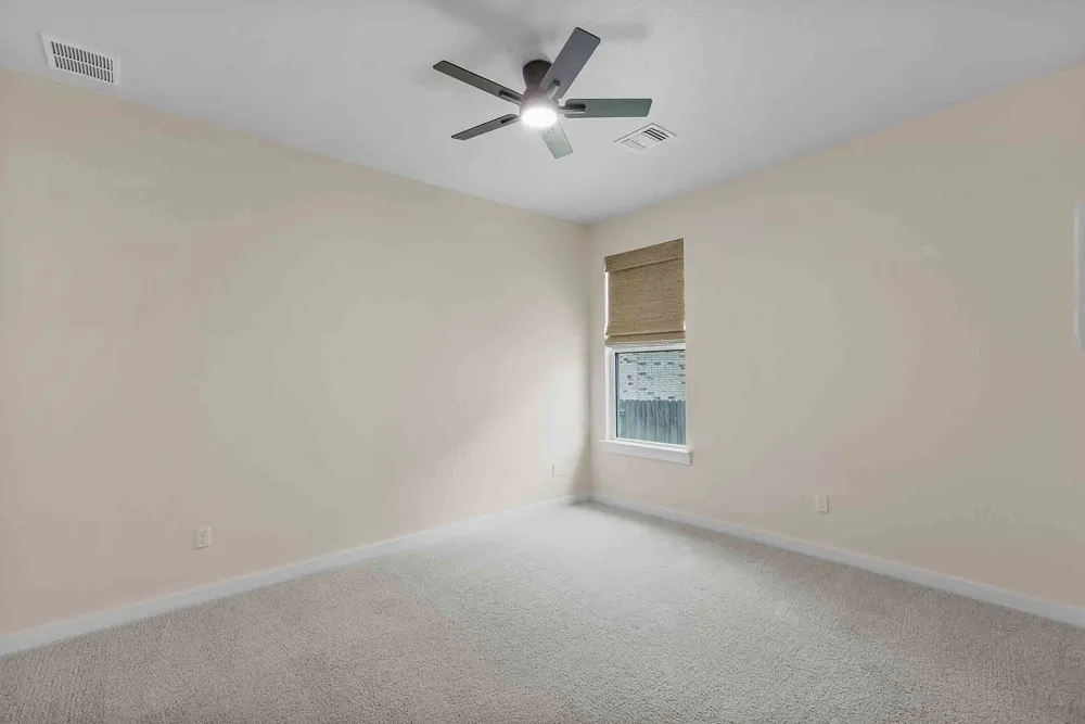276 Washington Drive Kyle, TX 78640