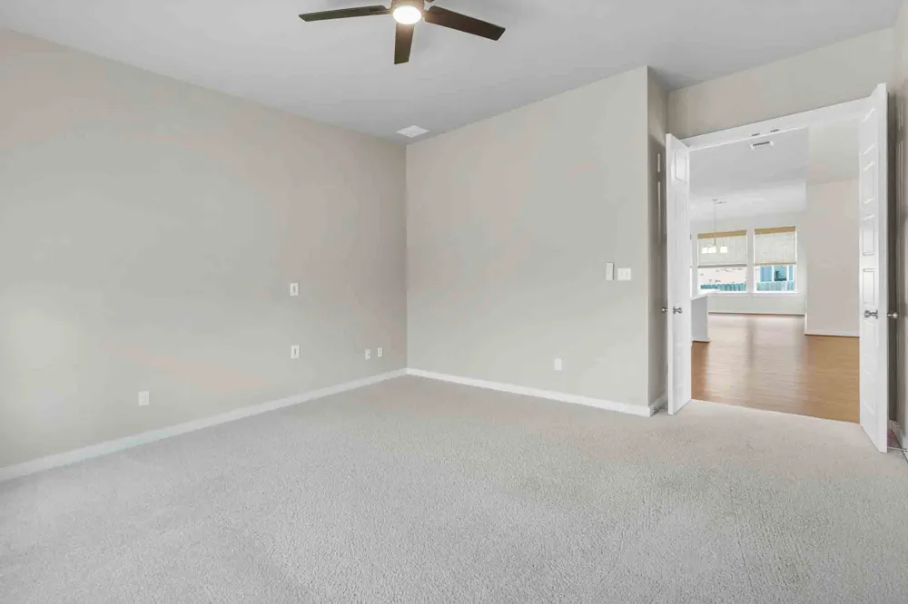 276 Washington Drive Kyle, TX 78640