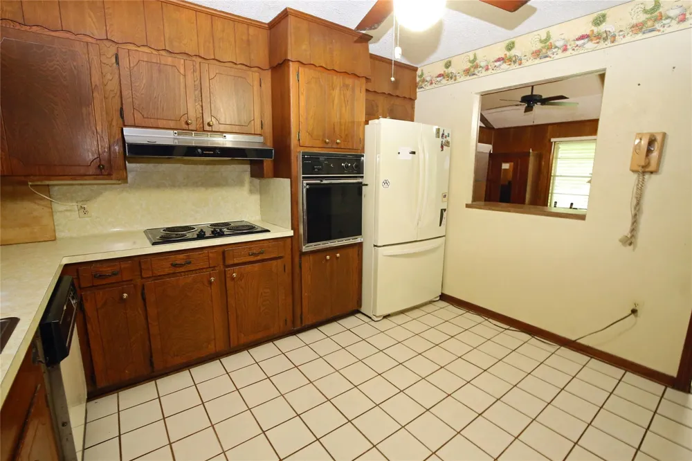 3804 Shady Lane Santa Fe, TX 77517
