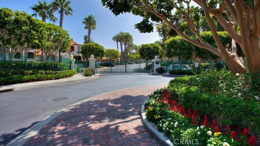 372 Villa Point Drive Newport Beach, CA 92660