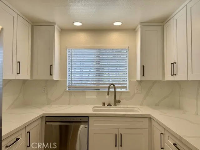 372 Villa Point Drive Newport Beach, CA 92660