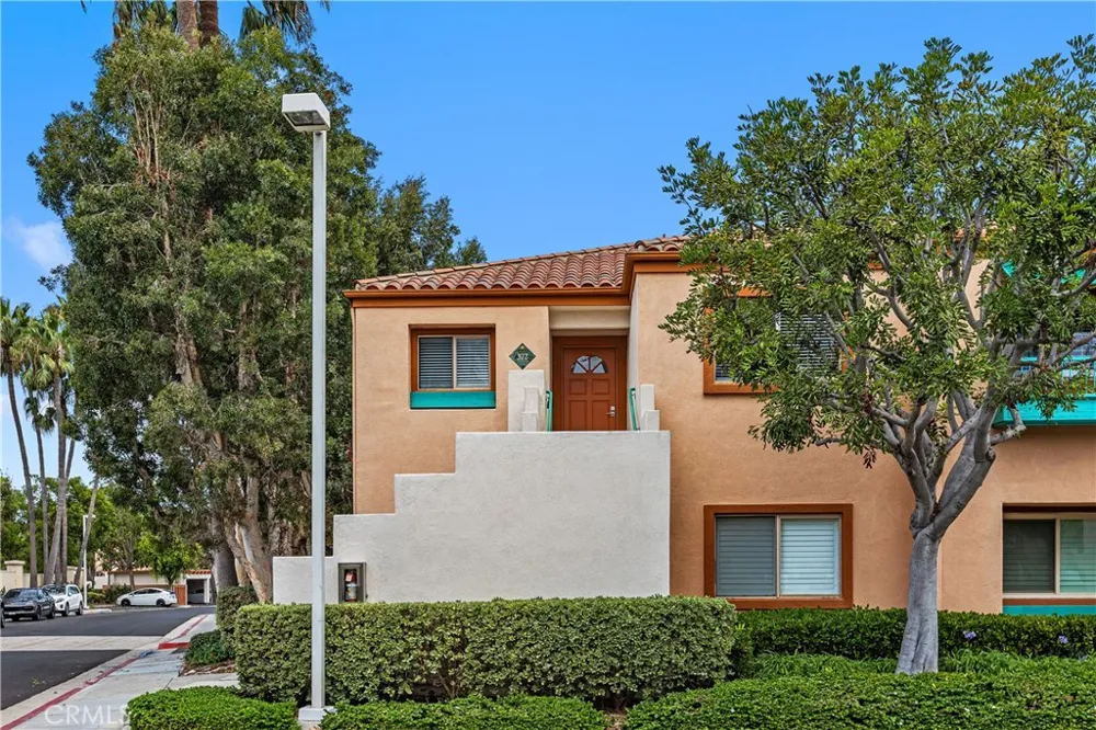 372 Villa Point Drive Newport Beach, CA 92660