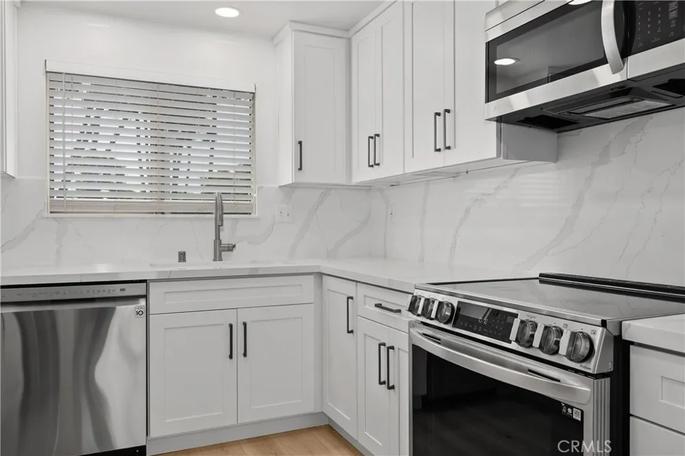 372 Villa Point Drive Newport Beach, CA 92660