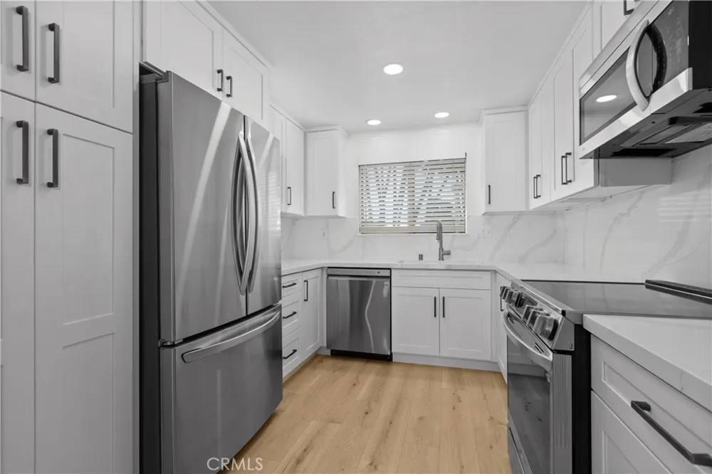 372 Villa Point Drive Newport Beach, CA 92660