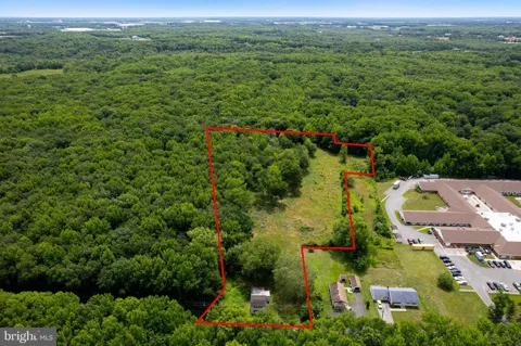 441 S PENNSVILLE AUBURN