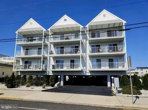 3901 OCEAN AVENUE #2