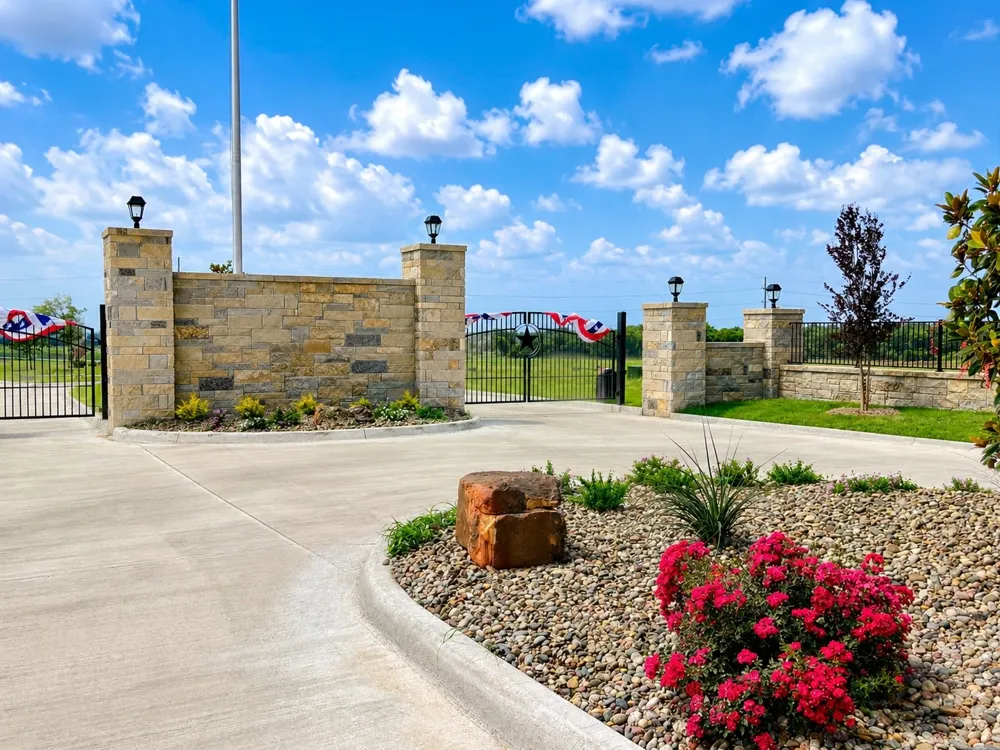 Jim Bynum Boulevard Oak Leaf, TX 75154