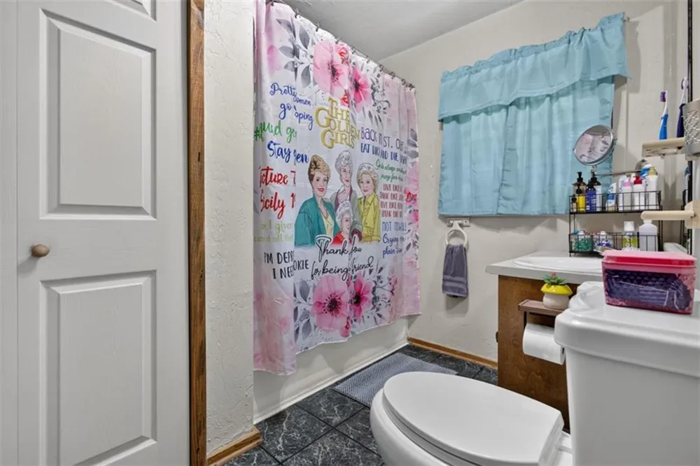 61 Rogers Cove Lane Clayton, GA 30525