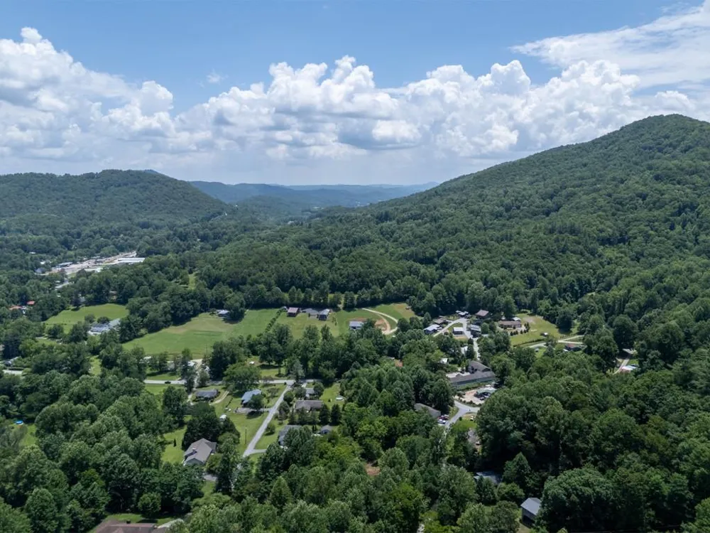 61 Rogers Cove Lane Clayton, GA 30525