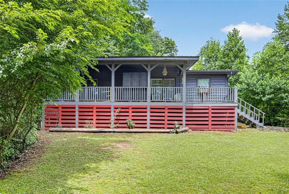 61 Rogers Cove Lane Clayton, GA 30525