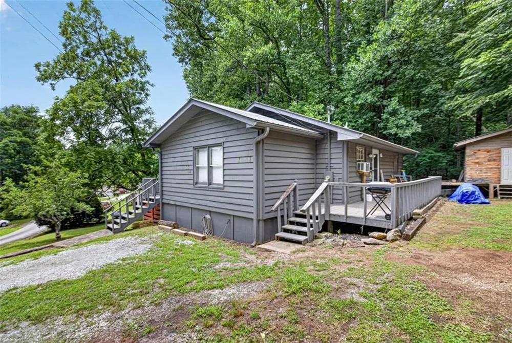 61 Rogers Cove Lane Clayton, GA 30525