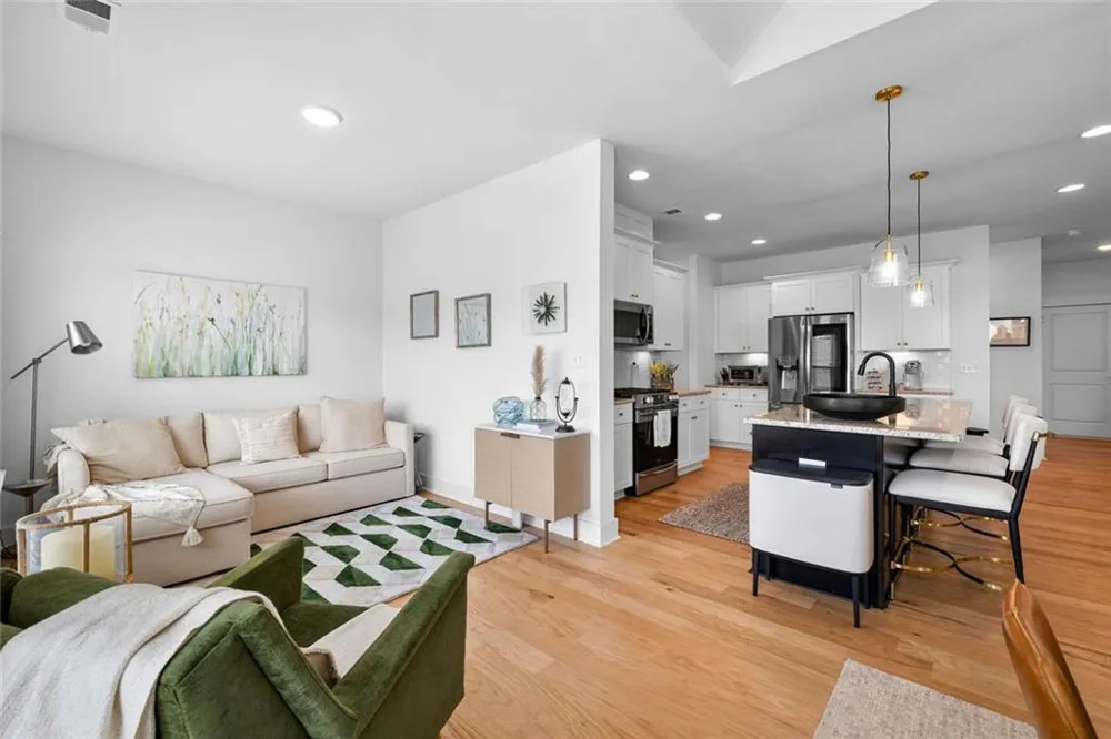 73 Oakhurst Trail Sharpsburg, GA 30277