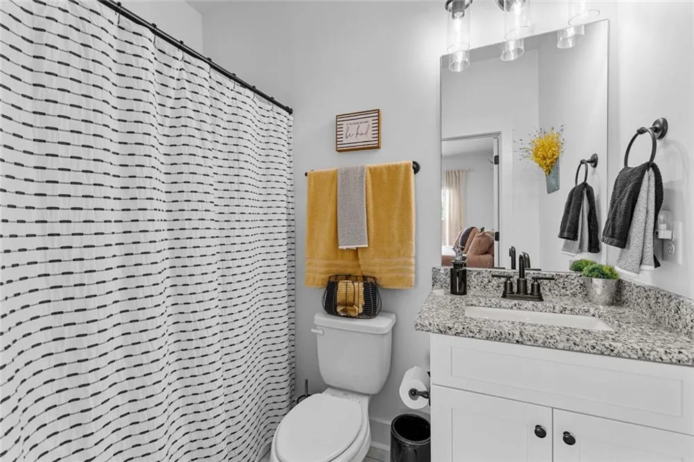73 Oakhurst Trail Sharpsburg, GA 30277