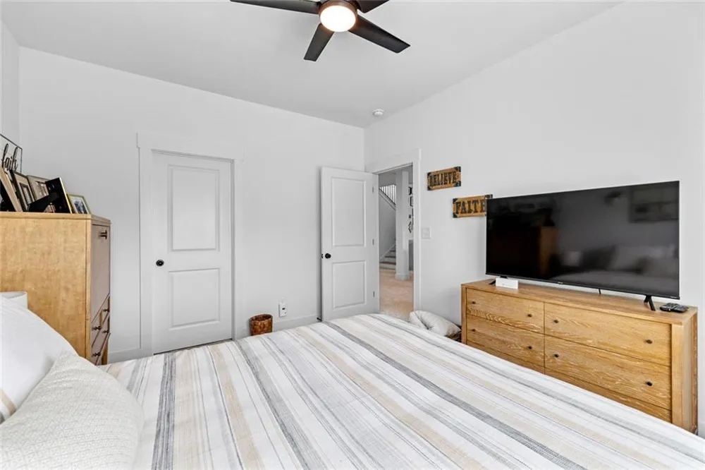 73 Oakhurst Trail Sharpsburg, GA 30277
