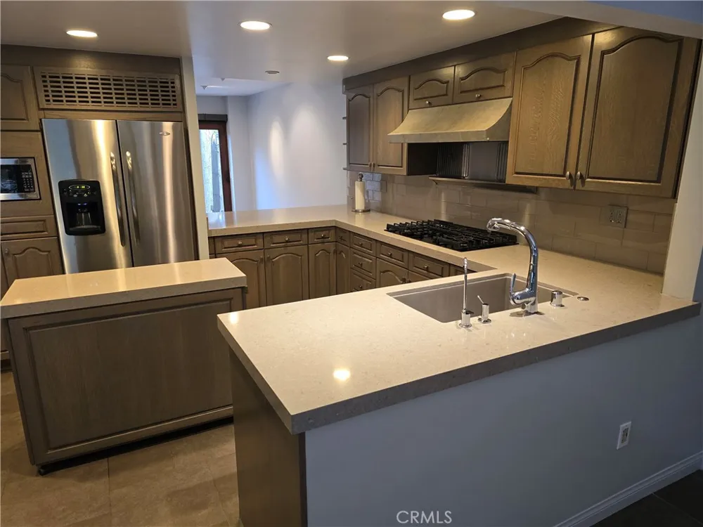 4249 Park Alisal Calabasas, CA 91302