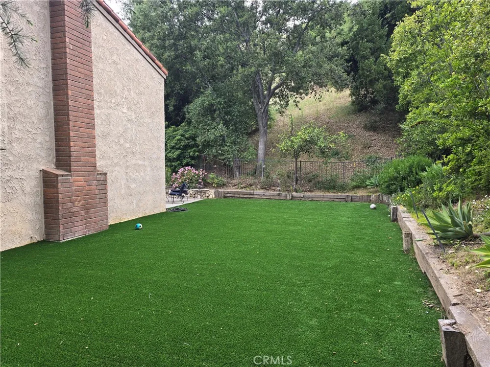 4249 Park Alisal Calabasas, CA 91302