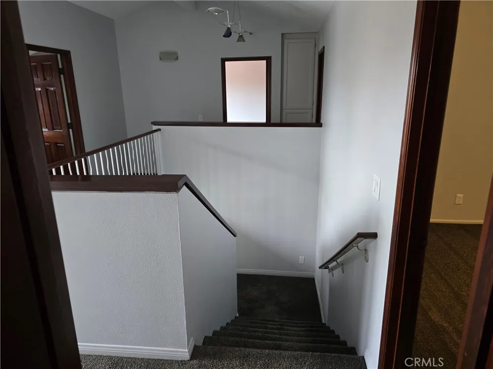 4249 Park Alisal Calabasas, CA 91302
