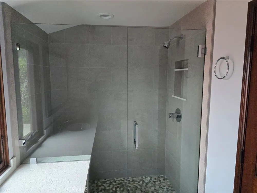 4249 Park Alisal Calabasas, CA 91302