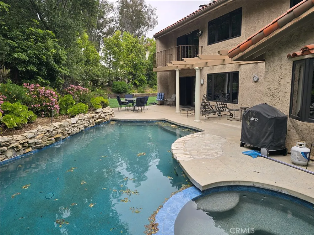 4249 Park Alisal Calabasas, CA 91302