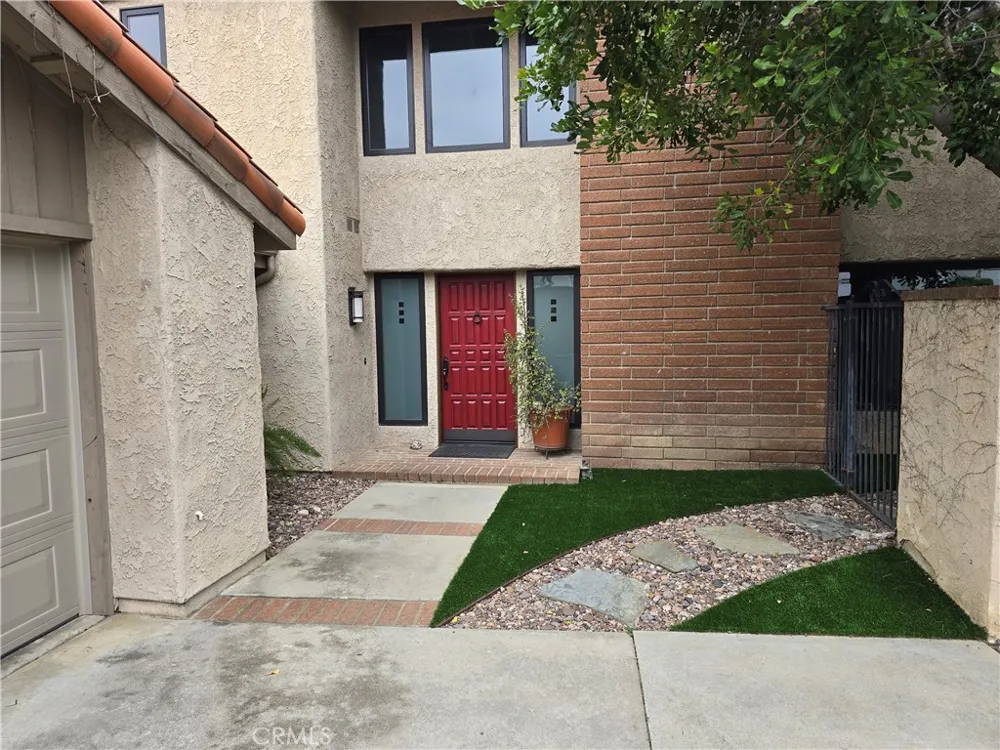 4249 Park Alisal Calabasas, CA 91302